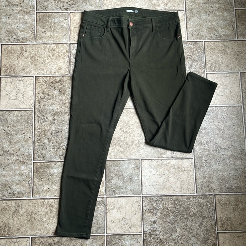 Old Navy Rockstar Super Skinny 24/7